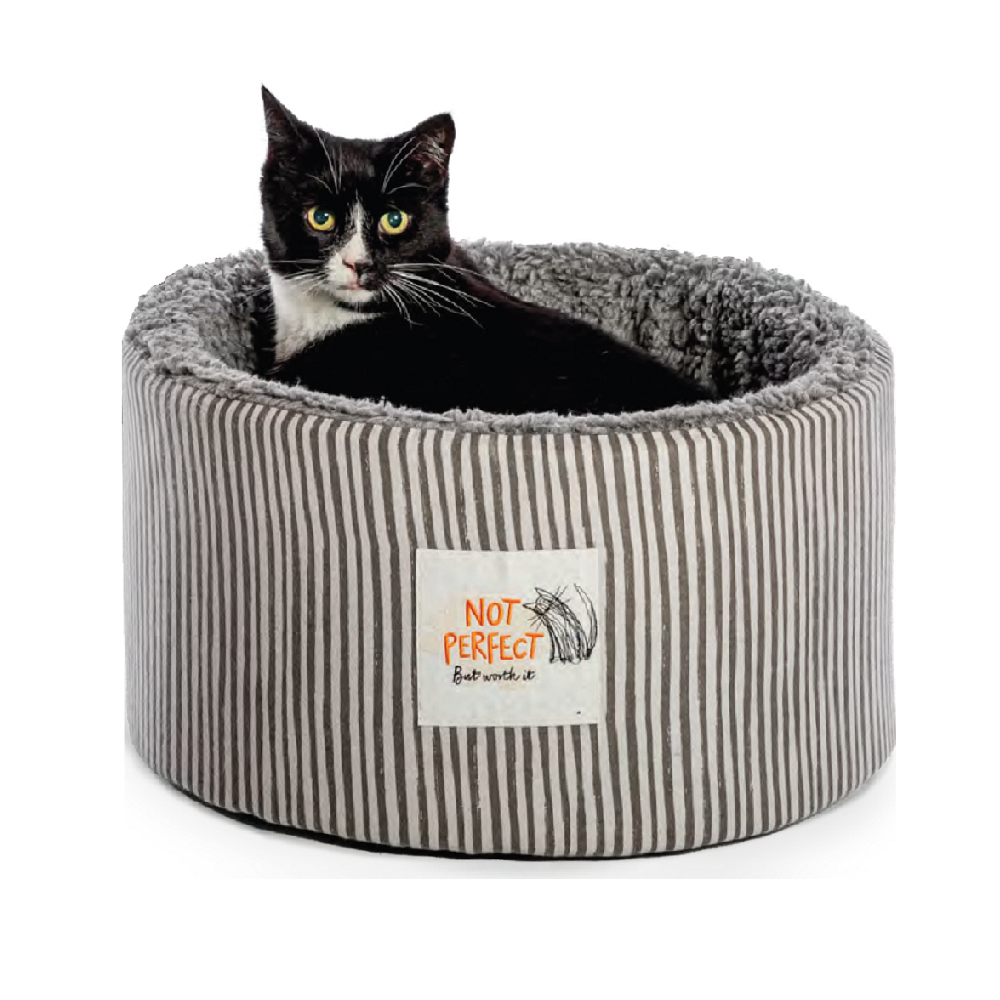 BATTERSEA - Snuggly Stripes Cat Cosy