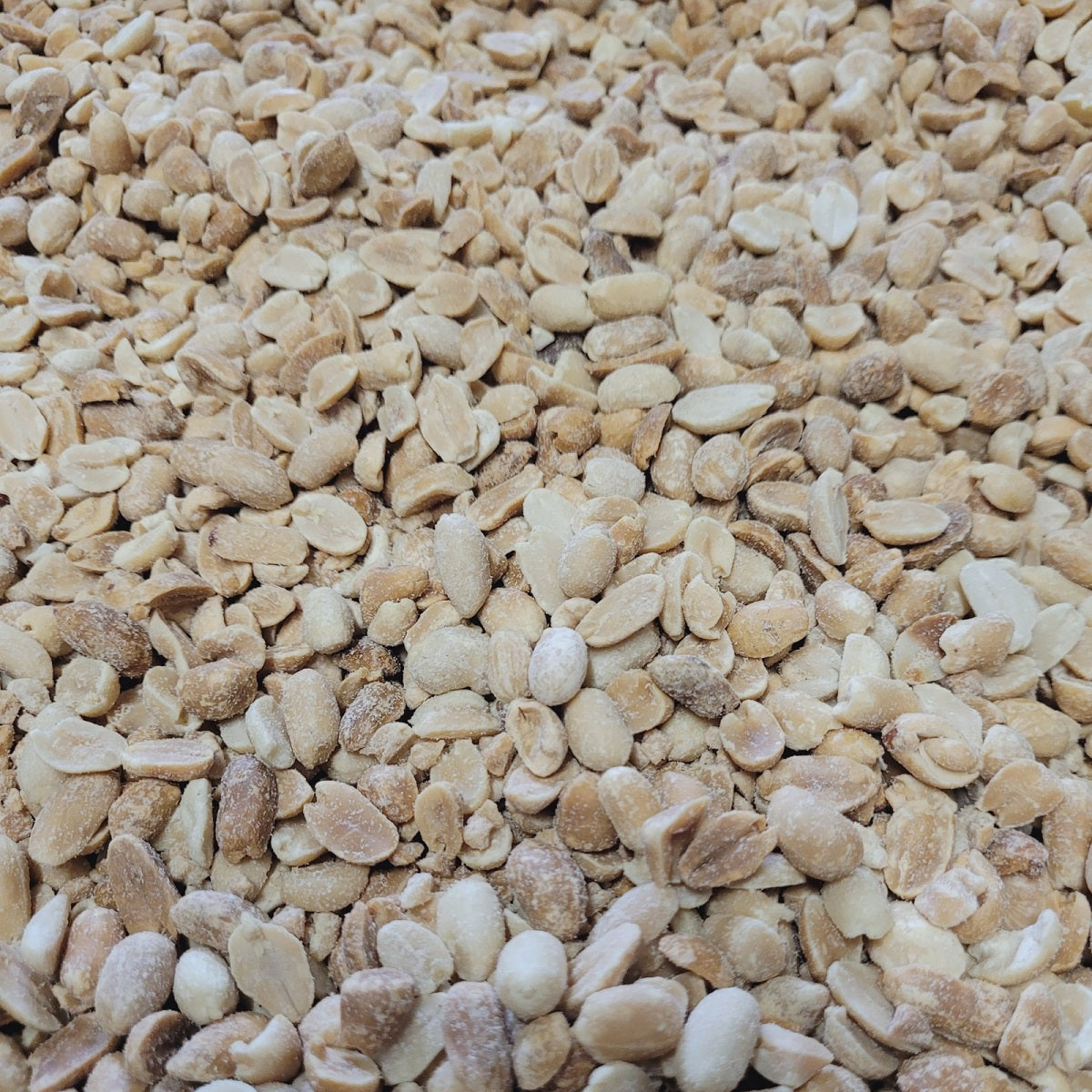 Whole and Split Peanuts