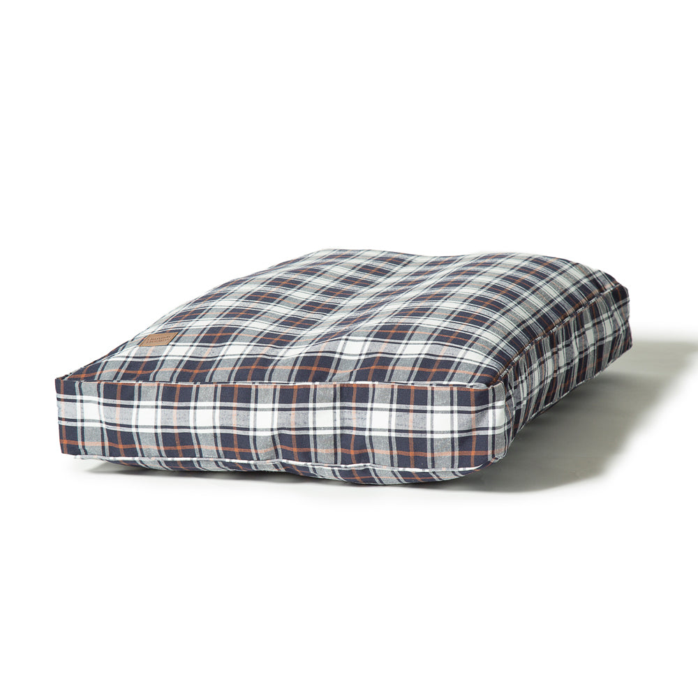 Danish design hotsell box duvet