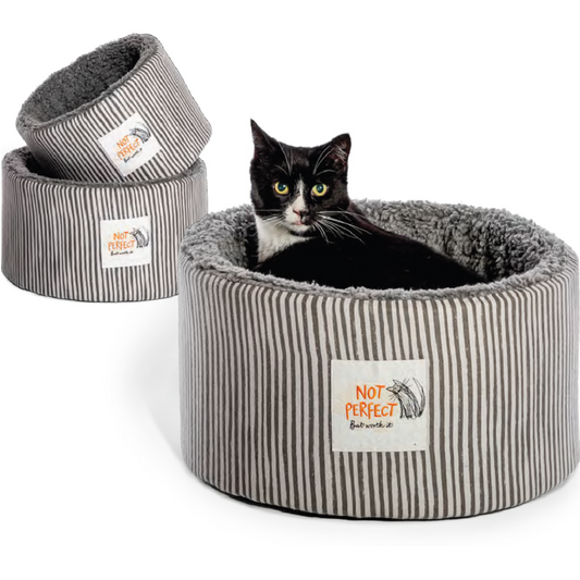 BATTERSEA - Snuggly Stripes Cat Cosy